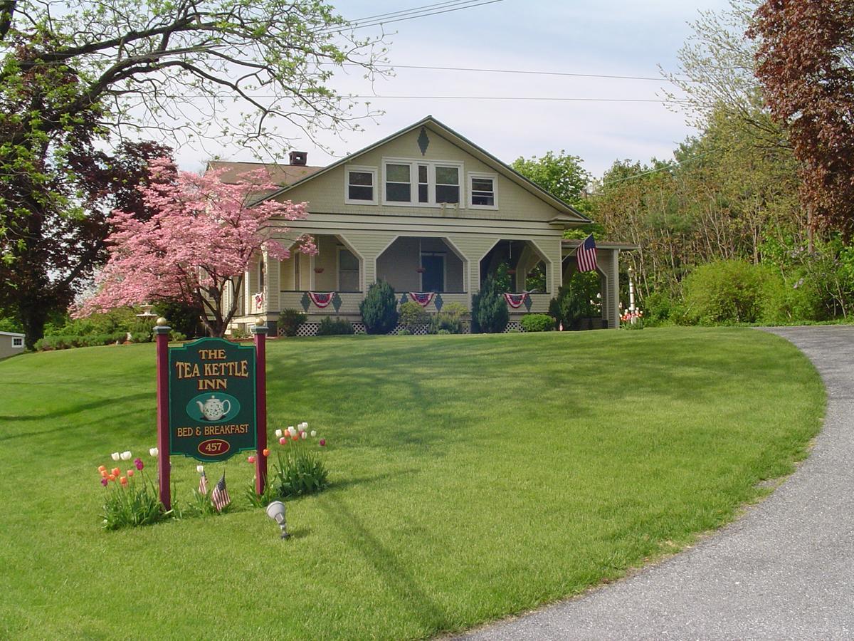 The Tea Kettle Inn Manheim Εξωτερικό φωτογραφία